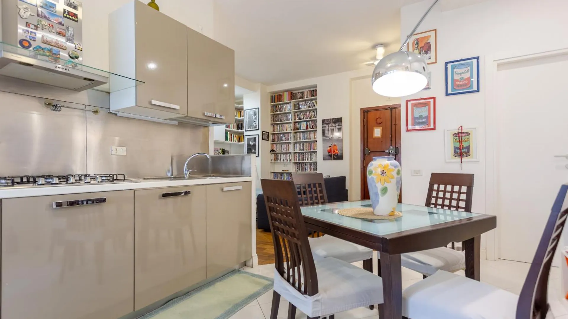 Comfortable Apartment In A Strategic Position Rzym